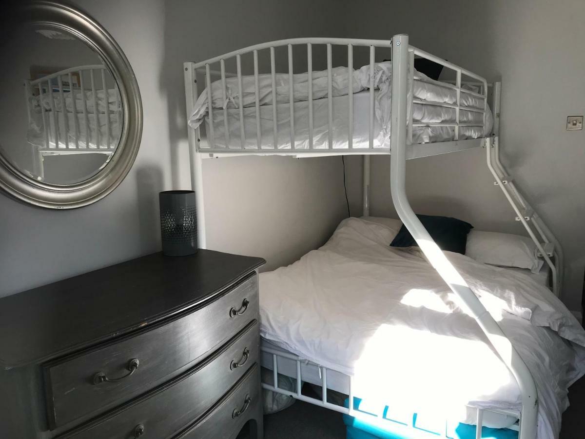 Wight View, Flat 2 Rosslyn House Apartment Swanage Ngoại thất bức ảnh